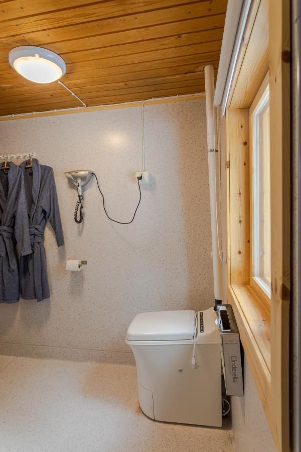 Дома для отпуска SUMMER - The White Blue Wilderness Lodge Инари-40
