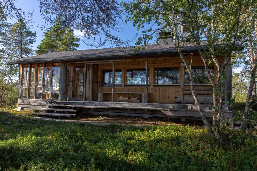 Дома для отпуска SUMMER - The White Blue Wilderness Lodge Инари-56
