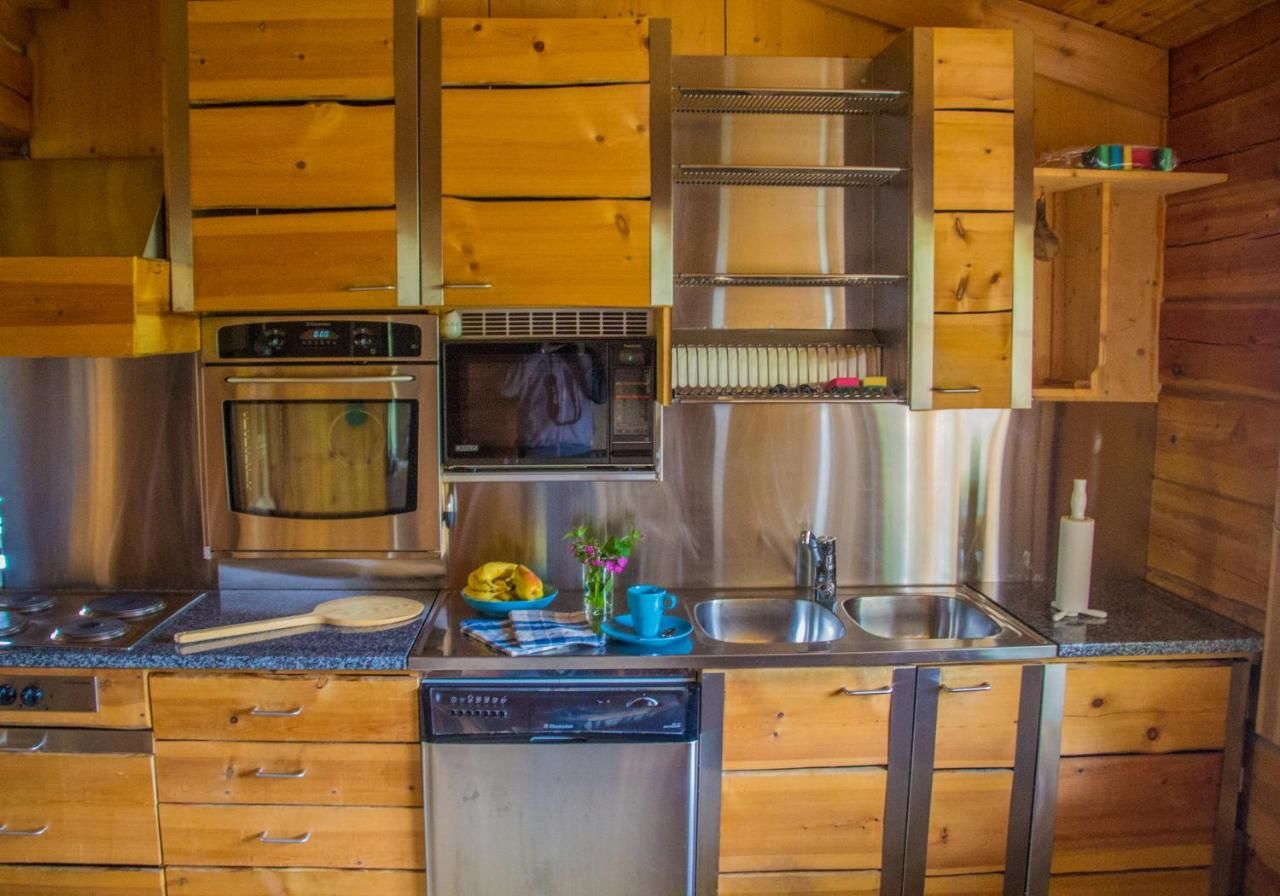 Дома для отпуска SUMMER - The White Blue Wilderness Lodge Инари-10